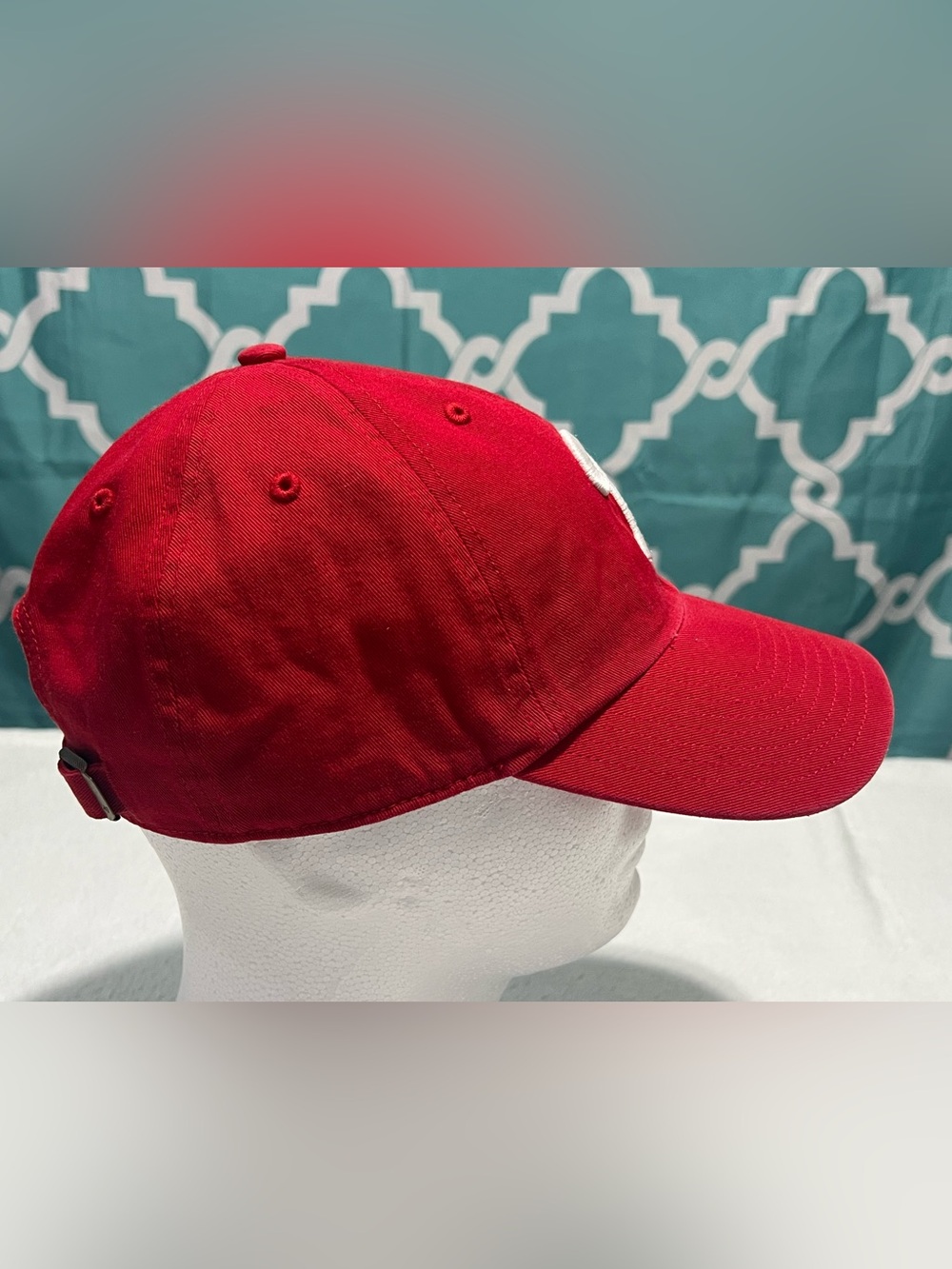 ‘47 Brand Philadelphia Phillies Red Baseball Cap with White 'P' Logo - Picture 4 of 15